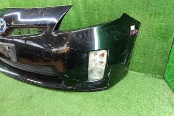 БАМПЕР НА TOYOTA PRIUS ZVW30
