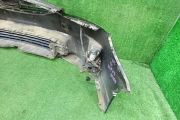 БАМПЕР НА TOYOTA PRIUS ZVW30