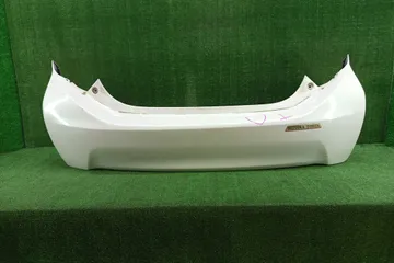 БАМПЕР НА TOYOTA AQUA NHP10