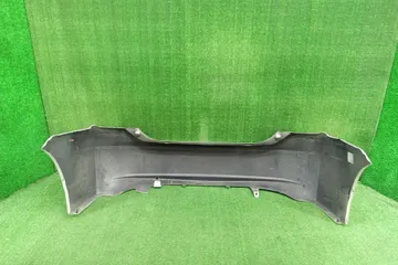 БАМПЕР НА TOYOTA PRIUS ZVW30