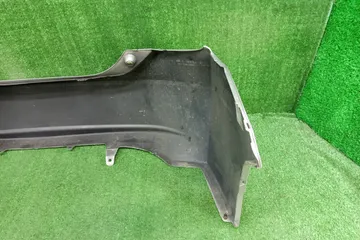 БАМПЕР НА TOYOTA PRIUS ZVW30