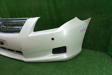 БАМПЕР НА TOYOTA COROLLA  AXIO NZE141