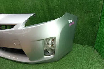 БАМПЕР НА TOYOTA PRIUS ZVW30