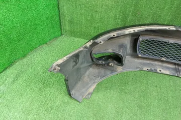 БАМПЕР НА MITSUBISHI GALANT EC5A