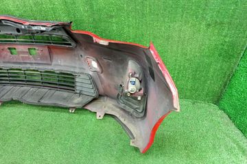 БАМПЕР НА TOYOTA AQUA NHP10