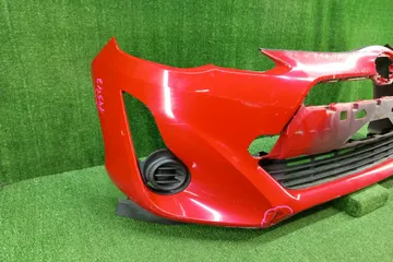 БАМПЕР НА TOYOTA AQUA NHP10