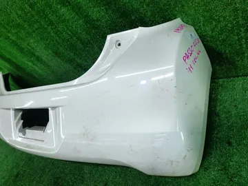 БАМПЕР НА TOYOTA PASSO KGC30