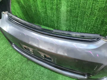 БАМПЕР НА TOYOTA WISH ZNE10G