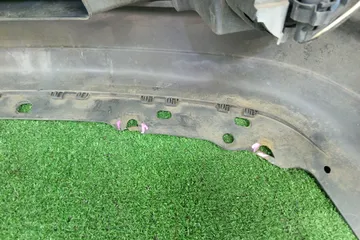 БАМПЕР НА NISSAN TIIDA C11