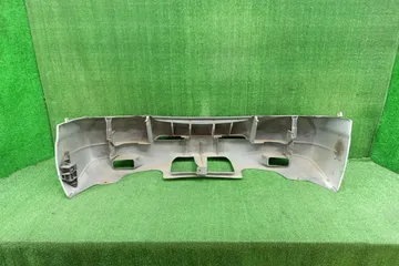 БАМПЕР НА MAZDA BONGO SK82V