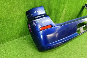 БАМПЕР НА NISSAN LIBERTY RM12