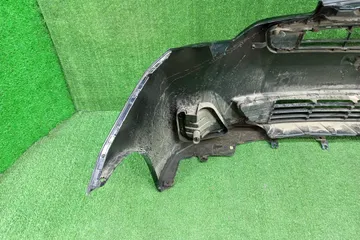 БАМПЕР НА TOYOTA RACTIS NCP120