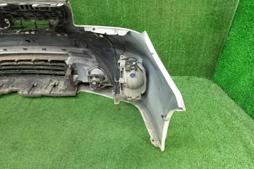 БАМПЕР НА TOYOTA PRIUS ZVW30