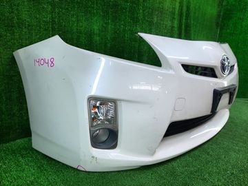 БАМПЕР НА TOYOTA PRIUS ZVW30