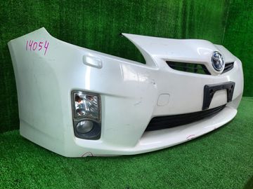 БАМПЕР НА TOYOTA PRIUS ZVW30