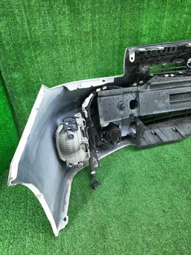 БАМПЕР НА TOYOTA PRIUS ZVW30