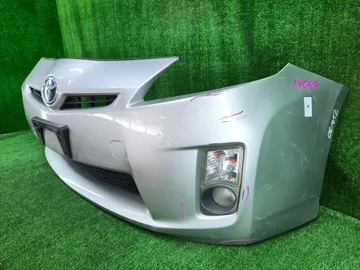 БАМПЕР НА TOYOTA PRIUS ZVW30