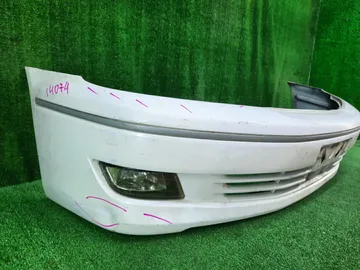 БАМПЕР НА TOYOTA VISTA SV50