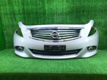 БАМПЕР НА NISSAN SKYLINE V36
