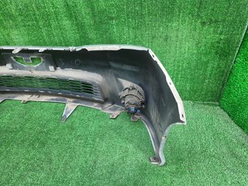 БАМПЕР НА TOYOTA ISIS ZGM10G