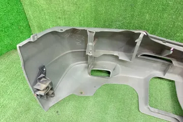 БАМПЕР НА MAZDA BONGO SK82V