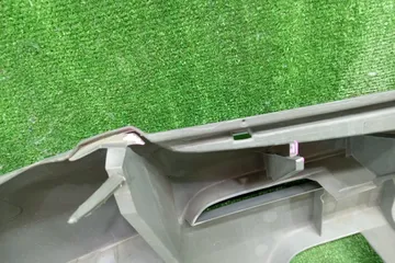 БАМПЕР НА MAZDA BONGO SK82V