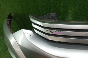 БАМПЕР НА HONDA INSIGHT ZE2