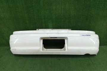БАМПЕР НА TOYOTA COROLLA LEVIN AE111