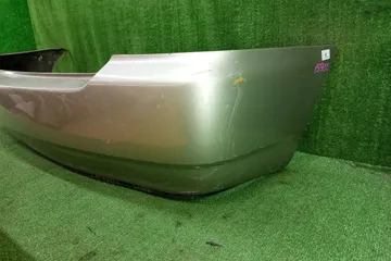 БАМПЕР НА TOYOTA COROLLA NZE121