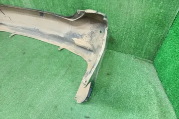 БАМПЕР НА TOYOTA WISH ZNE10G