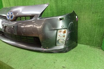 БАМПЕР НА TOYOTA PRIUS ZVW30