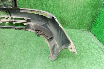 БАМПЕР НА TOYOTA COROLLA NZE121