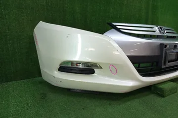 БАМПЕР НА HONDA INSIGHT ZE2