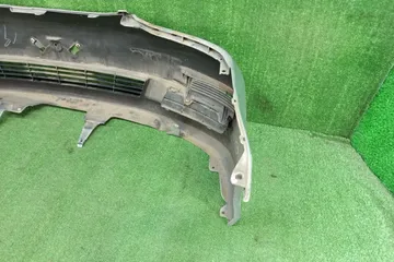 БАМПЕР НА TOYOTA IPSUM ACM21W