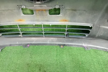 БАМПЕР НА TOYOTA VITZ SCP90