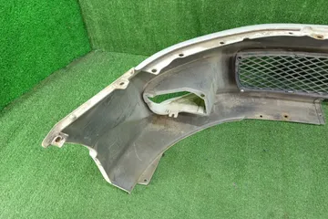 БАМПЕР НА MITSUBISHI LEGNUM EC3W