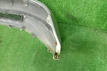 БАМПЕР НА TOYOTA VITZ SCP10