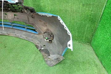 БАМПЕР НА NISSAN NOTE E12