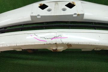 БАМПЕР НА TOYOTA RACTIS NCP100