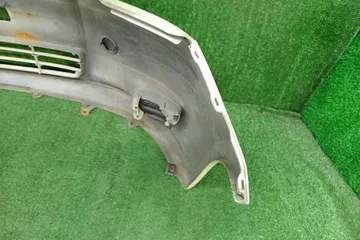 БАМПЕР НА TOYOTA VITZ SCP90
