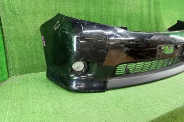 БАМПЕР НА TOYOTA ISIS ZGM10G