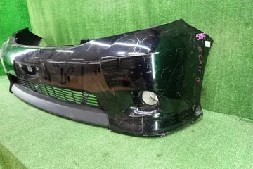БАМПЕР НА TOYOTA ISIS ZGM10G
