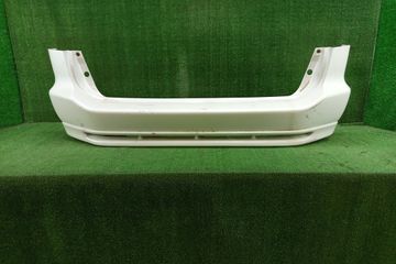 БАМПЕР НА MITSUBISHI LEGNUM EC3W