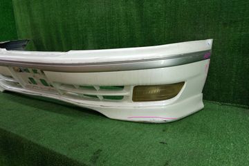 БАМПЕР НА TOYOTA MARK II QUALIS SXV20W