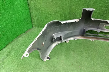 БАМПЕР НА TOYOTA COROLLA  AXIO NZE141