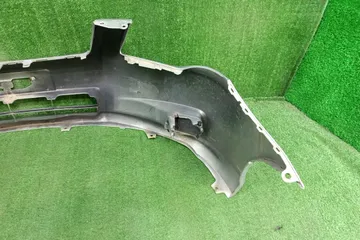 БАМПЕР НА TOYOTA COROLLA  AXIO NZE141