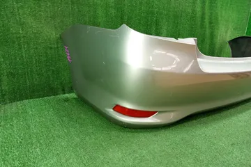 БАМПЕР НА TOYOTA COROLLA  AXIO NKE165