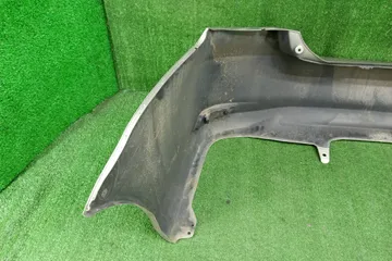 БАМПЕР НА TOYOTA COROLLA  AXIO NKE165