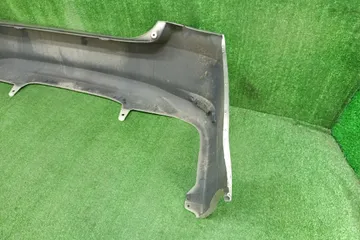 БАМПЕР НА TOYOTA COROLLA  AXIO NKE165