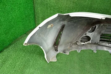 БАМПЕР НА TOYOTA VITZ KSP130